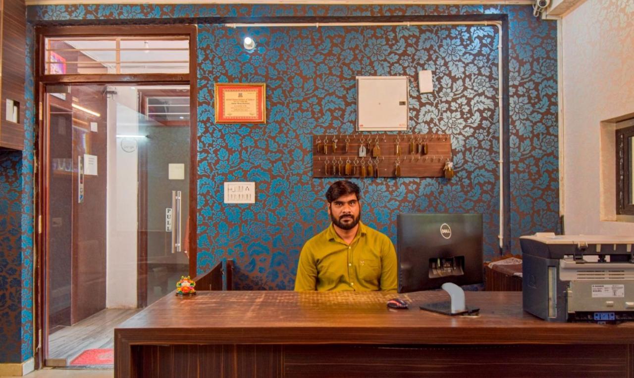 Hotel Radha Nikunj Residency Jaipur Exteriör bild