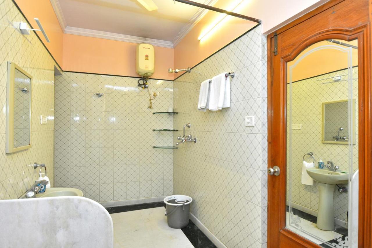 Hotel Radha Nikunj Residency Jaipur Exteriör bild